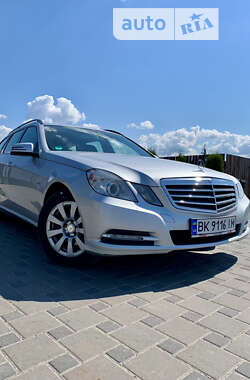 Mercedes-Benz E-Class 2011