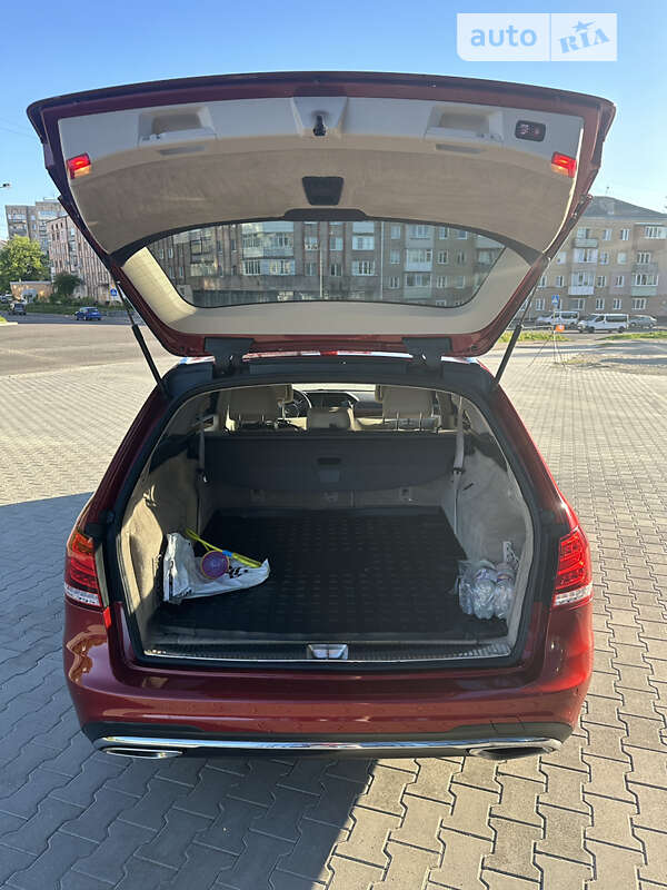 Універсал Mercedes-Benz E-Class 2014 в Києві фото 11 Універсал Mercedes-Benz E-Class 2014 в Києві