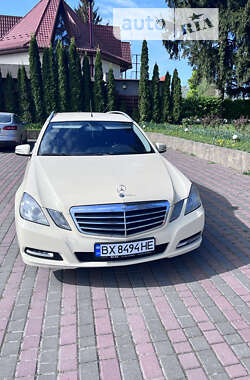 Універсал Mercedes-Benz E-Class 2013 в Старокостянтинові