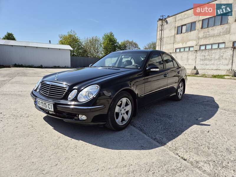Mercedes-Benz E-Class 2005