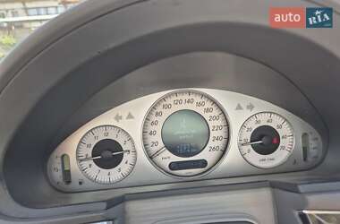 Седан Mercedes-Benz E-Class 2005 в 