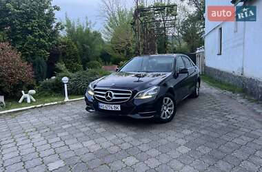 Седан Mercedes-Benz E-Class 2013 в Сваляве