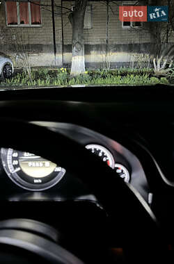 Седан Mercedes-Benz E-Class 2011 в 