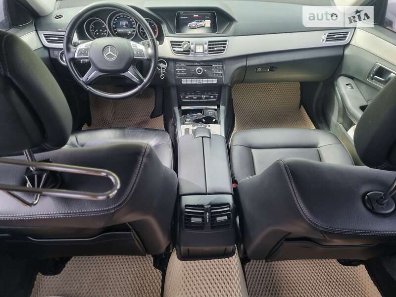 Седан Mercedes-Benz E-Class 2015 в Виннице