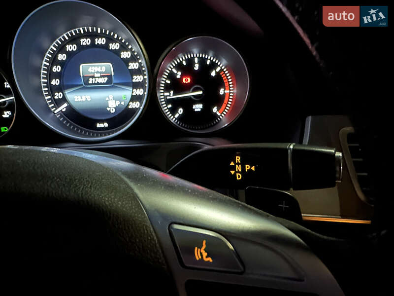 Универсал Mercedes-Benz E-Class 2013 в Днепре