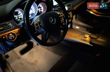 Универсал Mercedes-Benz E-Class 2013 в Днепре