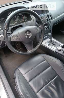 Купе Mercedes-Benz E-Class 2010 в Чубинском