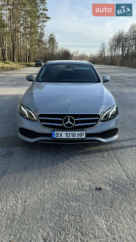 Седан Mercedes-Benz E-Class 2018 в Хмельницком
