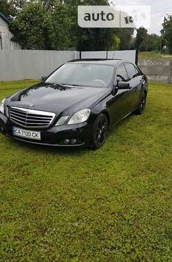 Mercedes-Benz E-Class 2011