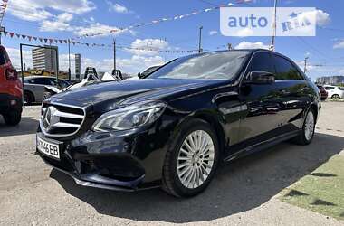 Седан Mercedes-Benz E-Class 2014 в Киеве