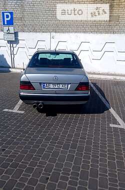 Купе Mercedes-Benz E-Class 1993 в Днепре