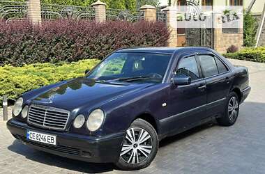 Седан Mercedes-Benz E-Class 1997 в Черновцах