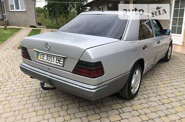 Седан Mercedes-Benz E-Class 1993 в Кіцмані