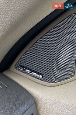 Кабриолет Mercedes-Benz E-Class 2010 в 