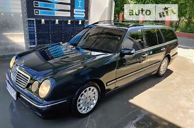 Универсал Mercedes-Benz E-Class 2001 в Луцке