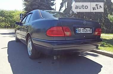 Седан Mercedes-Benz E-Class 1999 в Николаеве