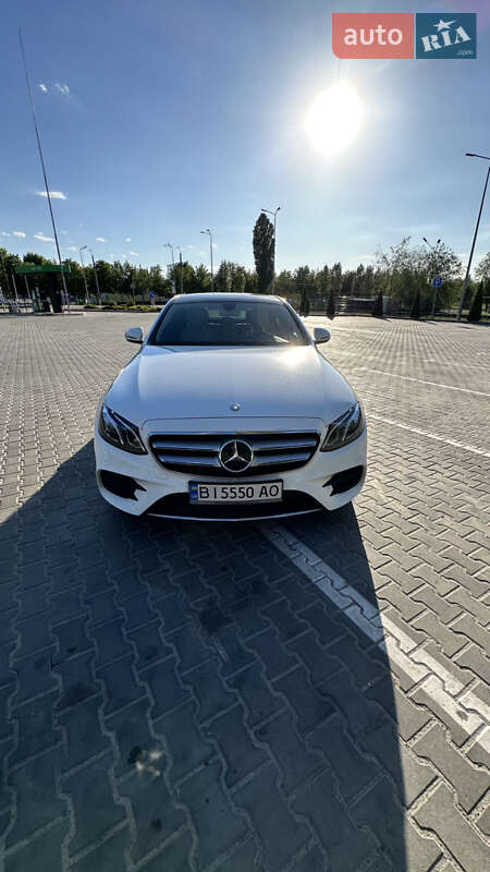 Седан Mercedes-Benz E-Class 2017 в Кременчуге