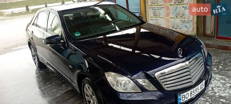 Седан Mercedes-Benz E-Class 2010 в Тернополе фото 2 Седан Mercedes-Benz E-Class 2010 в Тернополе
