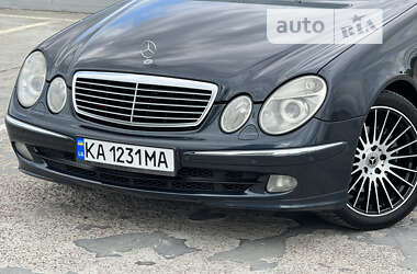 Седан Mercedes-Benz E-Class 2004 в Киеве