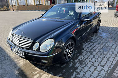 Седан Mercedes-Benz E-Class 2005 в Рожнятове