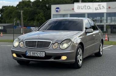 Седан Mercedes-Benz E-Class 2004 в Чернівцях