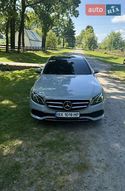 Седан Mercedes-Benz E-Class 2018 в 