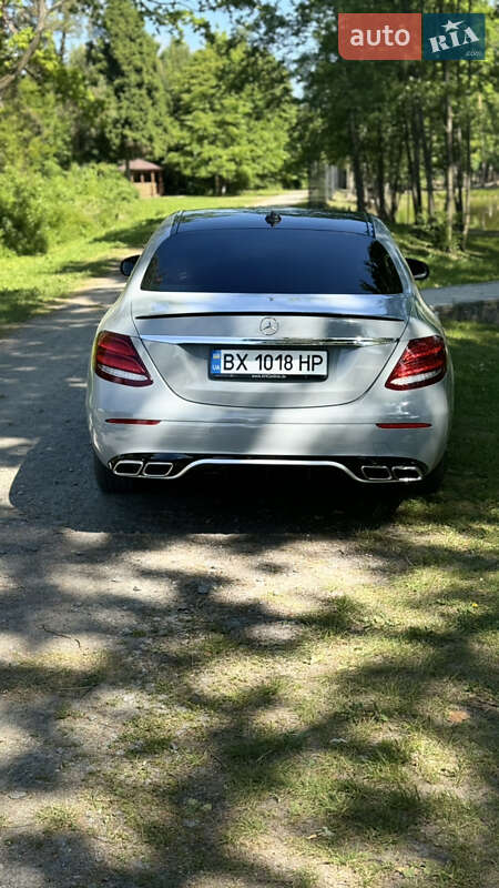 Седан Mercedes-Benz E-Class 2018 в Хмельницком