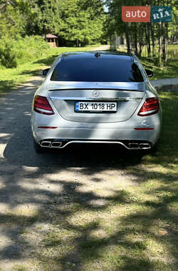 Седан Mercedes-Benz E-Class 2018 в 
