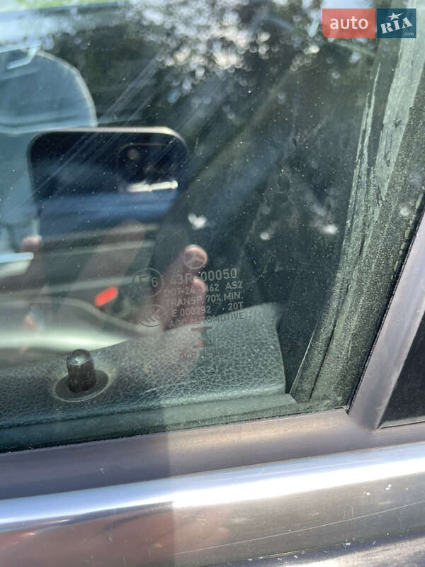 Универсал Mercedes-Benz E-Class 2015 в Ужгороде фото 28 Универсал Mercedes-Benz E-Class 2015 в Ужгороде