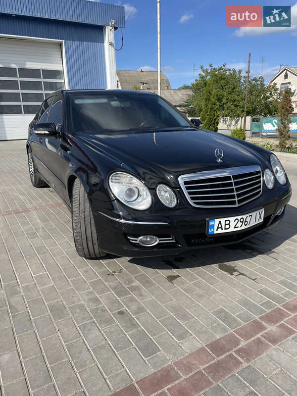 Седан Mercedes-Benz E-Class 2008 в Жмеринке