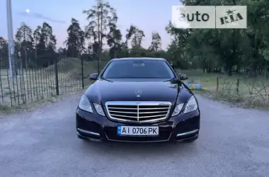 Mercedes-Benz E-Class 2011