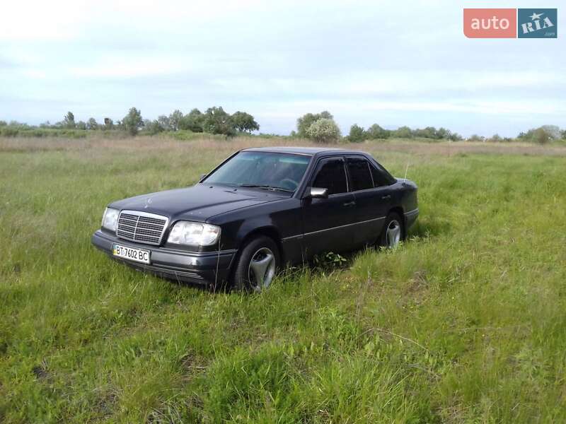Седан Mercedes-Benz E-Class 1994 в Херсоні