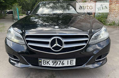 Седан Mercedes-Benz E-Class 2013 в Рівному