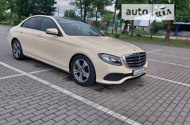 Седан Mercedes-Benz E-Class 2019 в Івано-Франківську