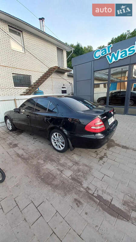 Седан Mercedes-Benz E-Class 2003 в Ивано-Франковске