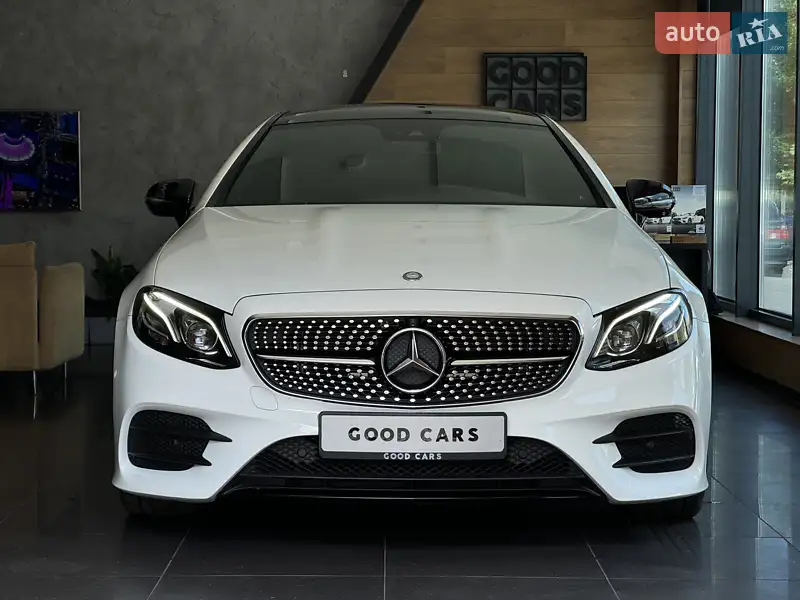 Купе Mercedes-Benz E-Class 2017 в 