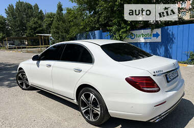 Седан Mercedes-Benz E-Class 2019 в Дніпрі