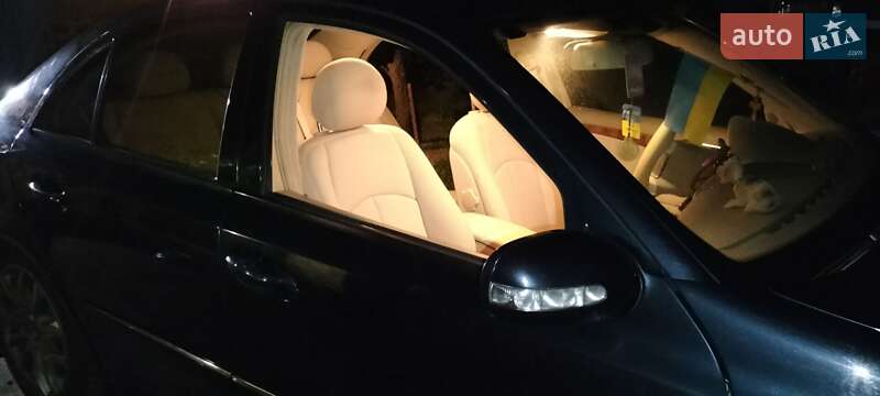 Седан Mercedes-Benz E-Class 2003 в Полтаве