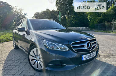 Універсал Mercedes-Benz E-Class 2013 в Стрию