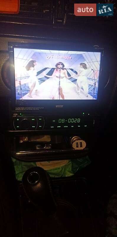 Седан Mercedes-Benz E-Class 1987 в Вінниці