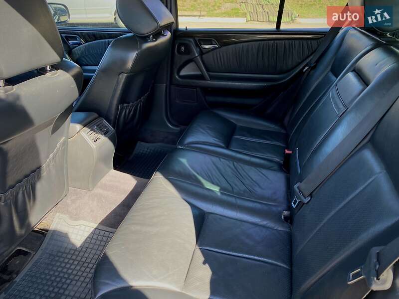 Универсал Mercedes-Benz E-Class 1997 в Виннице