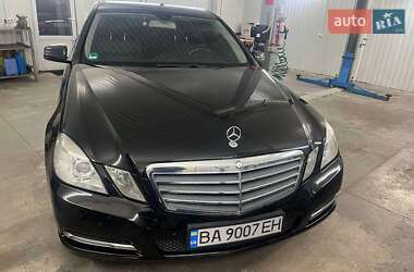 Mercedes-Benz E-Class 2011