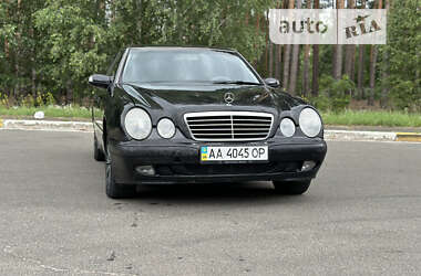 Седан Mercedes-Benz E-Class 2002 в Ирпене