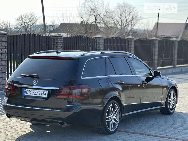Універсал Mercedes-Benz E-Class 2011 в Старокостянтинові