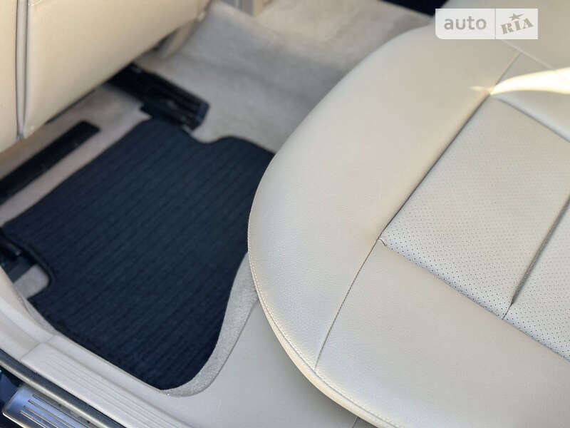 Універсал Mercedes-Benz E-Class 2011 в Старокостянтинові