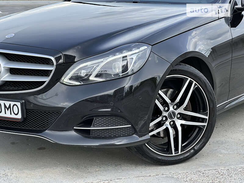 Седан Mercedes-Benz E-Class 2015 в Киеве
