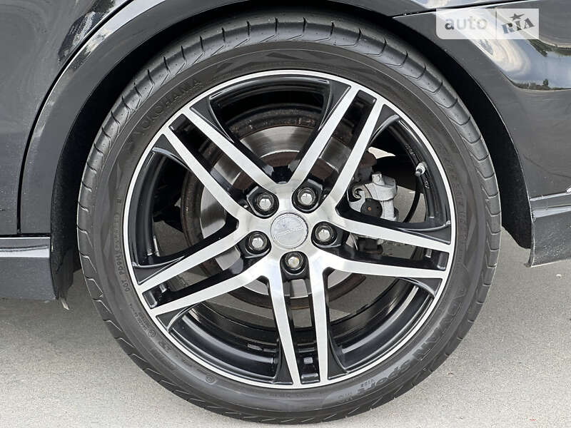 Седан Mercedes-Benz E-Class 2015 в Киеве