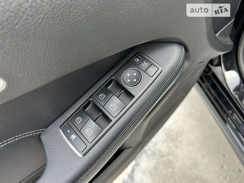 Седан Mercedes-Benz E-Class 2015 в Киеве