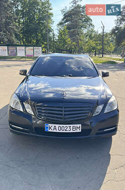 Mercedes-Benz E-Class 2011 Mercedes-Benz E-Class 2011