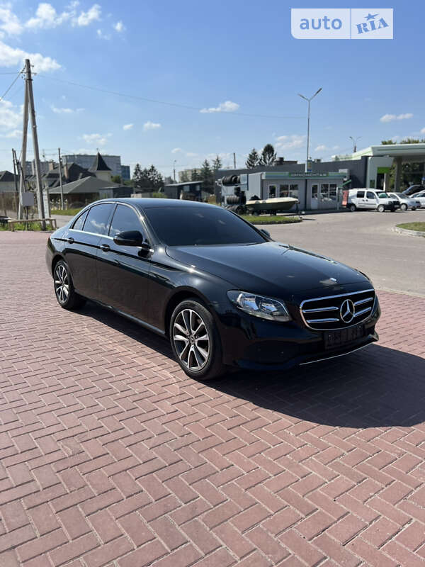 Седан Mercedes-Benz E-Class 2018 в Луцке